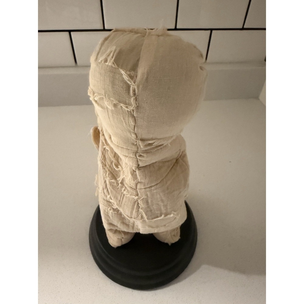 Gemmy - 11" Mummy Animated Sings to Michael Jackson's "Thriller" - Picture 4 of 7